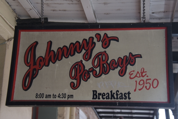 grüßt Johnny