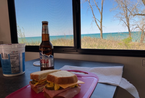 vor dem Lunch am See