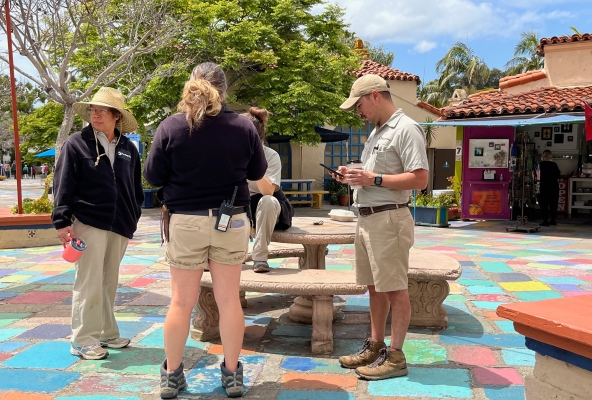 noch ein Kaffee bevor der Zoo öffnet