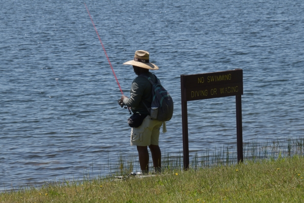 Angler am Stausee