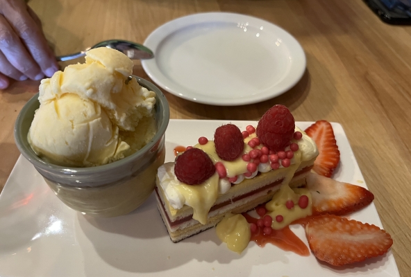 und natürlich das Dessert